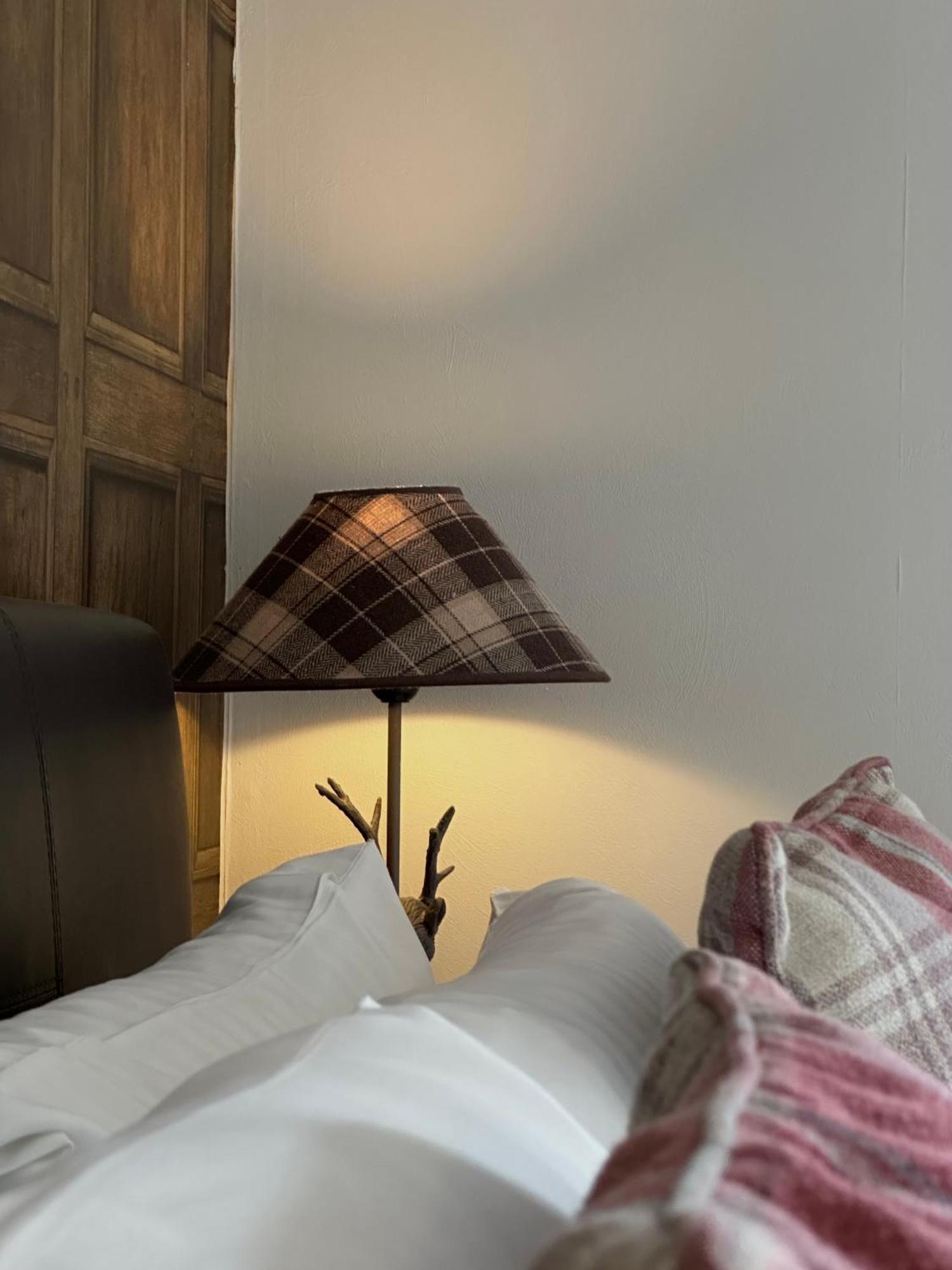 The Tobermory Hotel エクステリア 写真