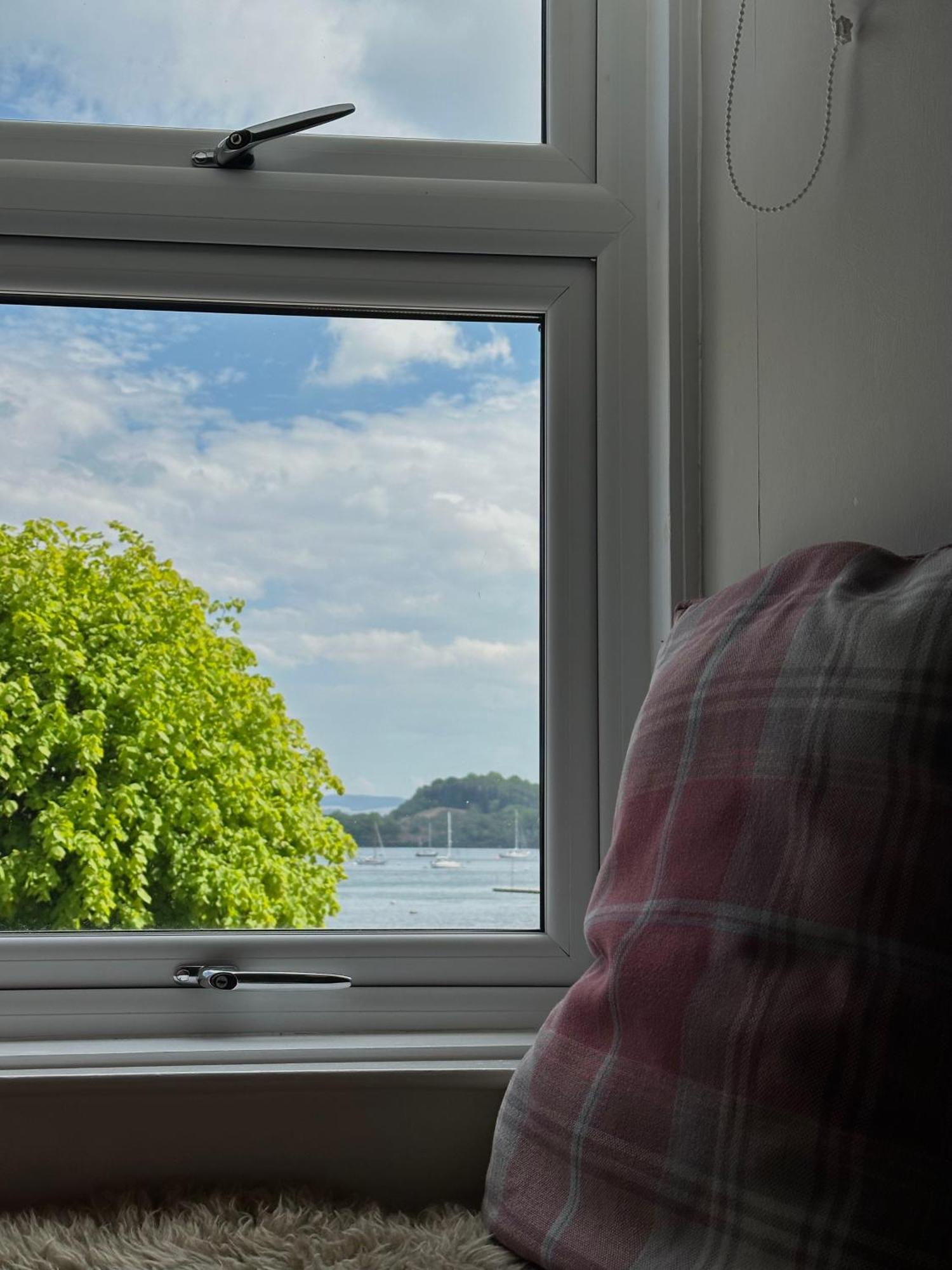 The Tobermory Hotel エクステリア 写真