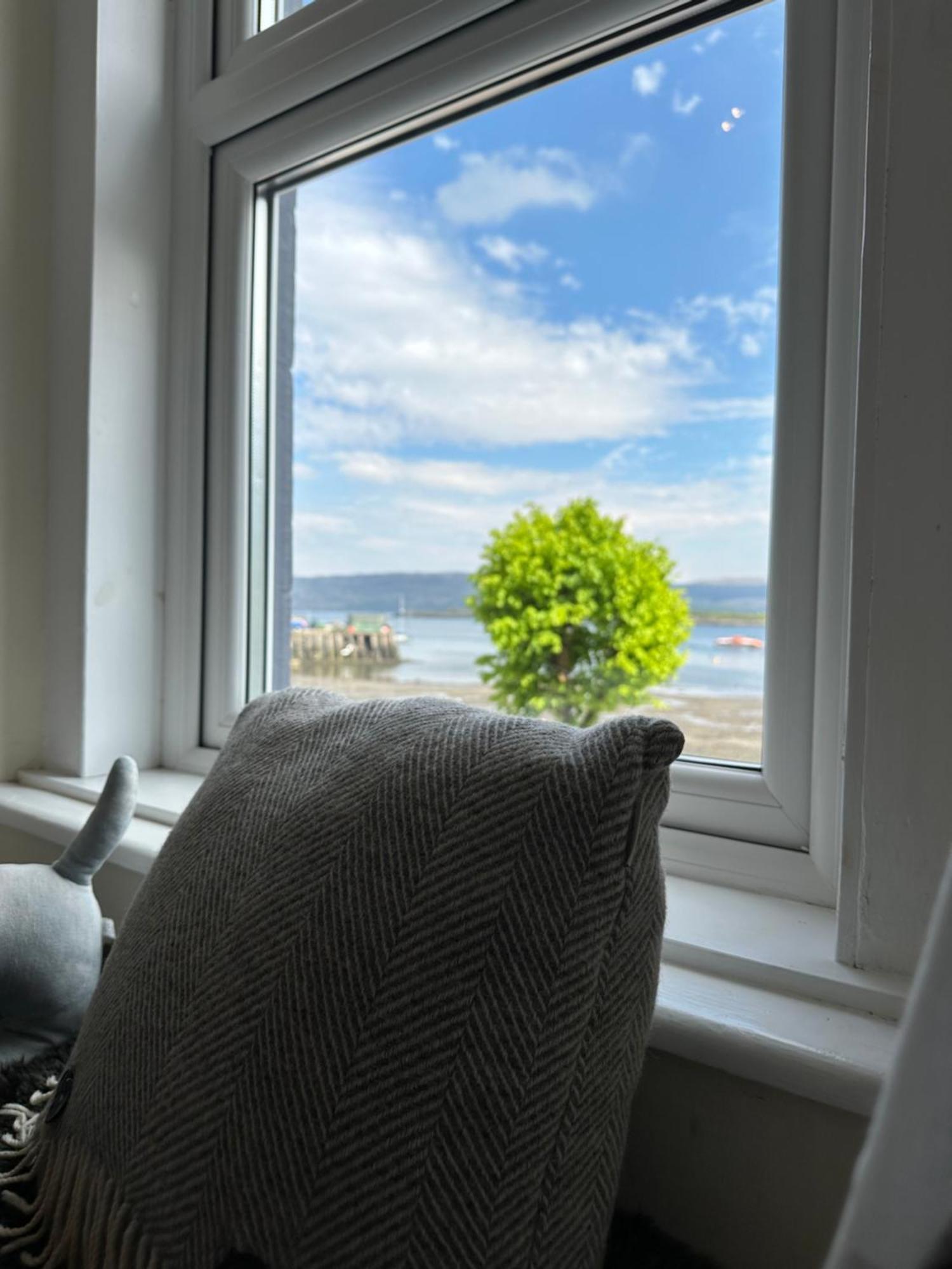 The Tobermory Hotel エクステリア 写真